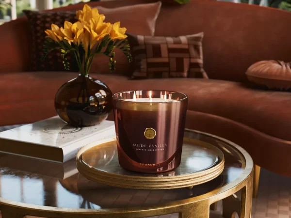 Large Suede Vanilla Scented Candle | Rituals Online
