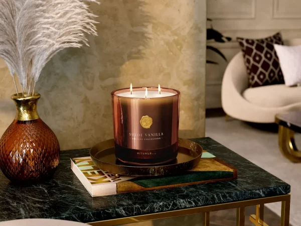 Medium Suede Vanilla Scented Candle | Rituals Best